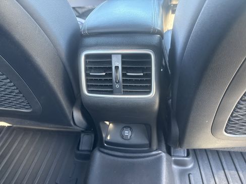 Used 2020 Kia Sportage S image 34