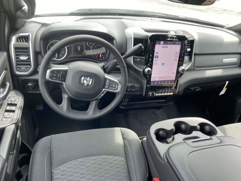 Used 2025 RAM 2500 Big Horn image 15