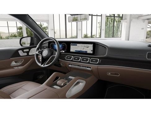 Certified 2026 Mercedes-Benz GLS 450 4MATIC image 6