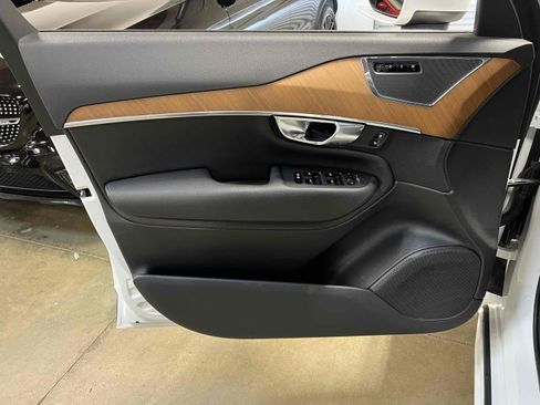 Used 2021 Volvo XC90 T5 Momentum w/ Advanced Package image 74