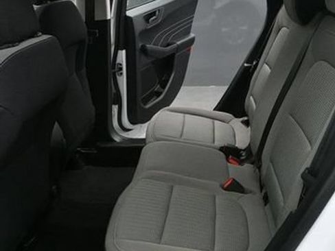 Used 2022 Ford Escape S AWD/4WD image 11
