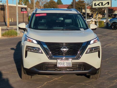 Certified 2023 Nissan Rogue SL w/ SL Premium Package image 2