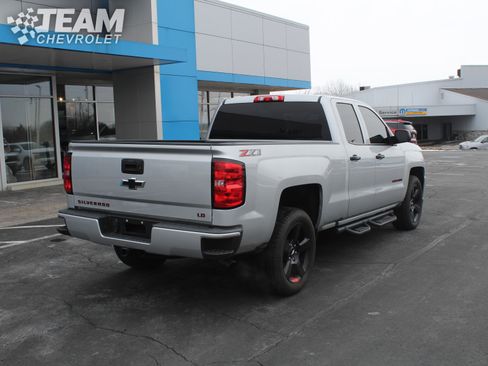 Used 2019 Chevrolet Silverado 1500 LT w/ All Star Edition image 4