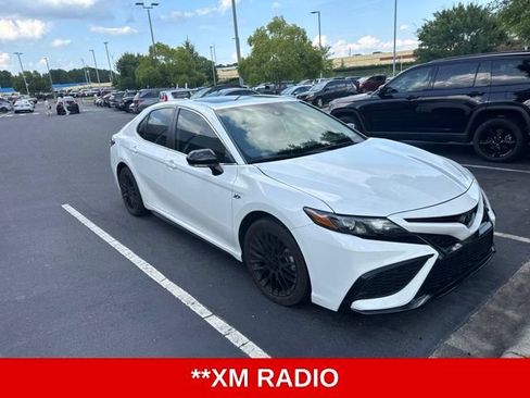 Used 2024 Toyota Camry SE w/ Convenience Package FWD image 7