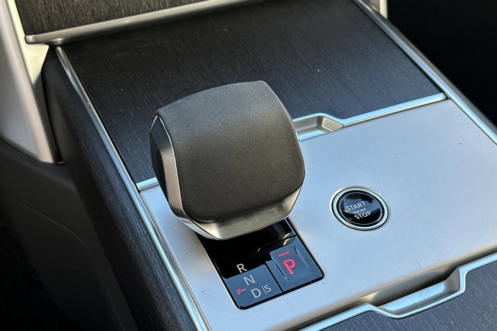 New 2026 Land Rover Range Rover SE AWD/4WD image 21