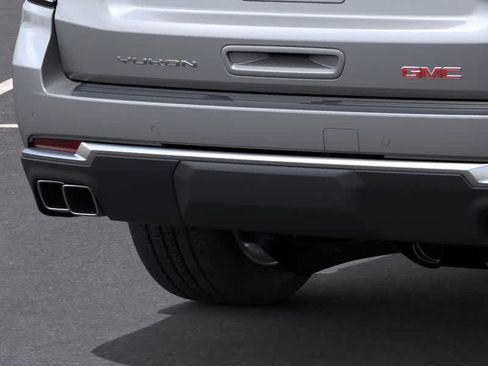 New 2026 GMC Yukon Denali w/ Sun & Power Step Package image 14