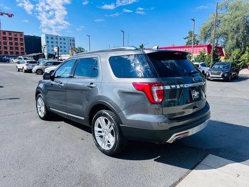 Used 2017 Ford Explorer Limited AWD/4WD image 5