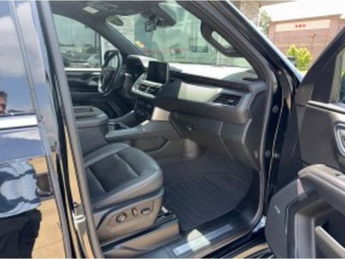 Used 2024 Chevrolet Tahoe LT AWD/4WD image 14