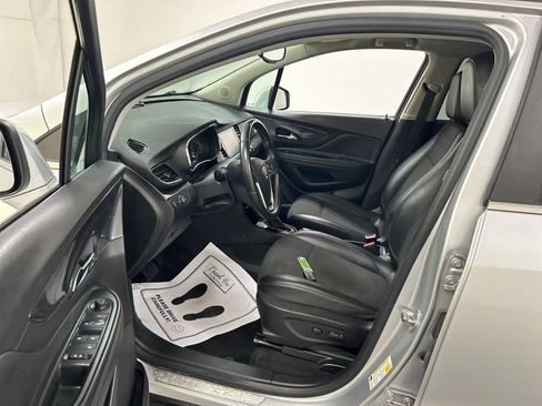 Used 2018 Buick Encore Preferred FWD image 9