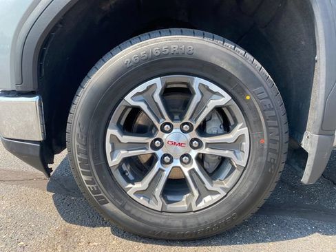 Used 2026 GMC Sierra 1500 SLT AWD/4WD image 23