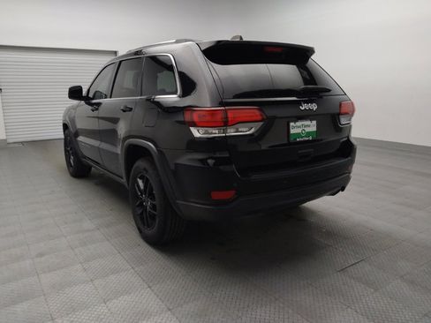 Used 2020 Jeep Grand Cherokee Laredo w/ Laredo X Package image 5