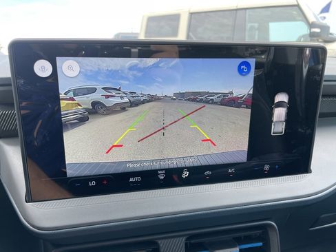 New 2025 Ford Maverick Lobo image 19