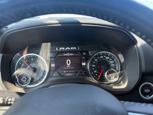 Used 2022 RAM 1500 Big Horn AWD/4WD image 12