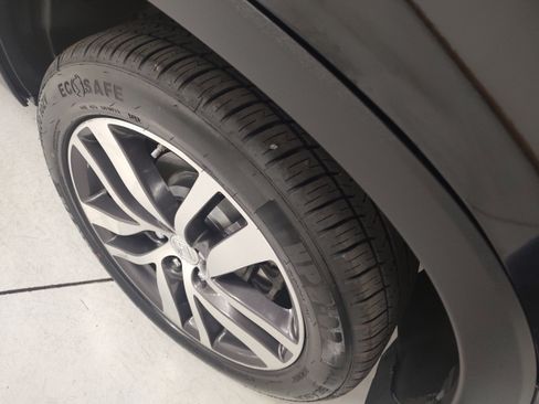 Used 2017 Honda Pilot Elite image 14