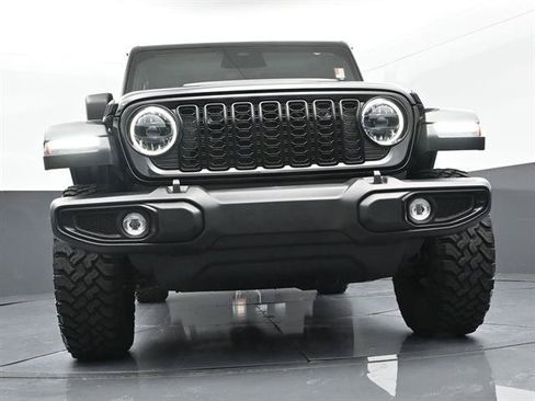 Used 2025 Jeep Wrangler Unlimited Sport AWD/4WD image 30