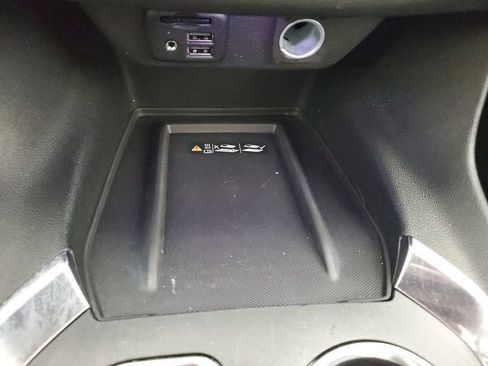 Certified 2022 Chevrolet Traverse RS image 18