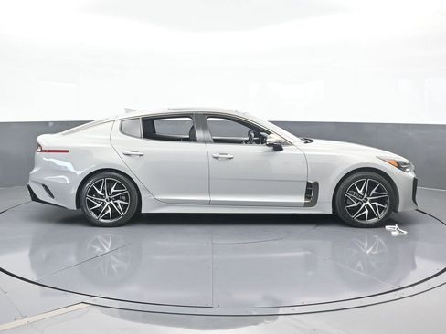 Used 2022 Kia Stinger GT-Line w/ Sun & Sound Package image 7