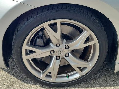 Used 2011 Nissan 370Z Touring w/ Sport Pkg image 11