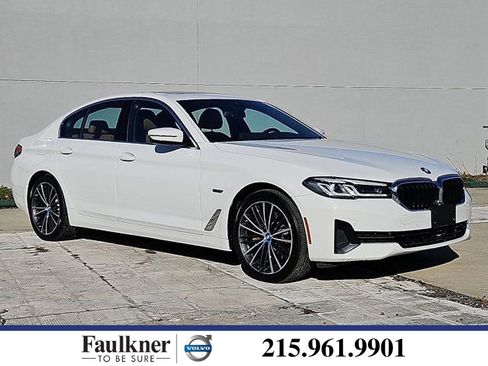 Used 2023 BMW 530e xDrive image 1