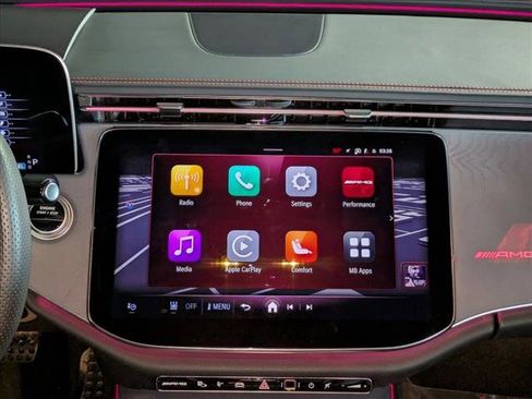 Used 2025 Mercedes-Benz E 53 AMG e 4MATIC Sedan image 18