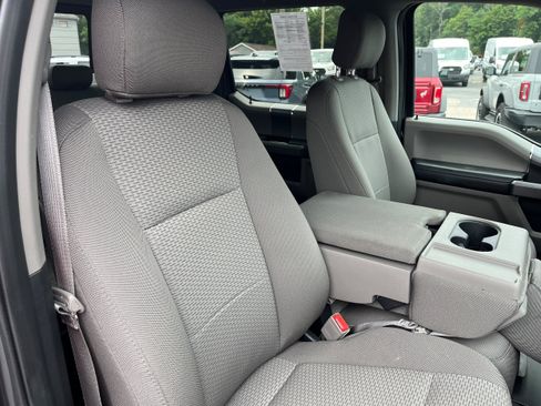 Used 2019 Ford F150 XLT w/ Equipment Group 302A Luxury AWD/4WD image 15