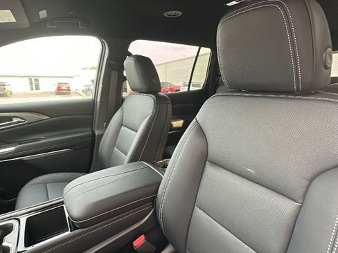New 2026 Chevrolet Traverse LT w/ Midnight/Sport Edition image 12