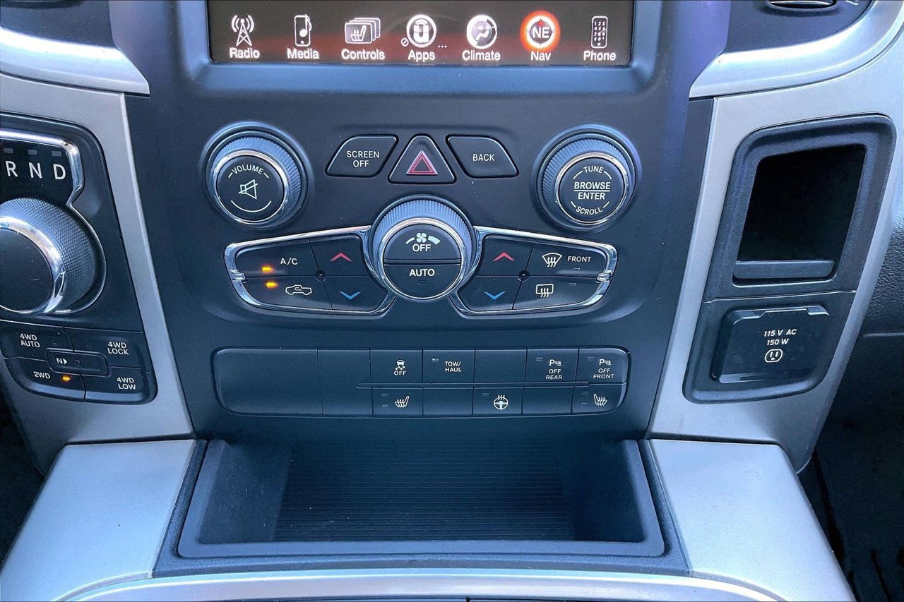 Certified 2017 RAM 1500 Big Horn AWD/4WD image 18