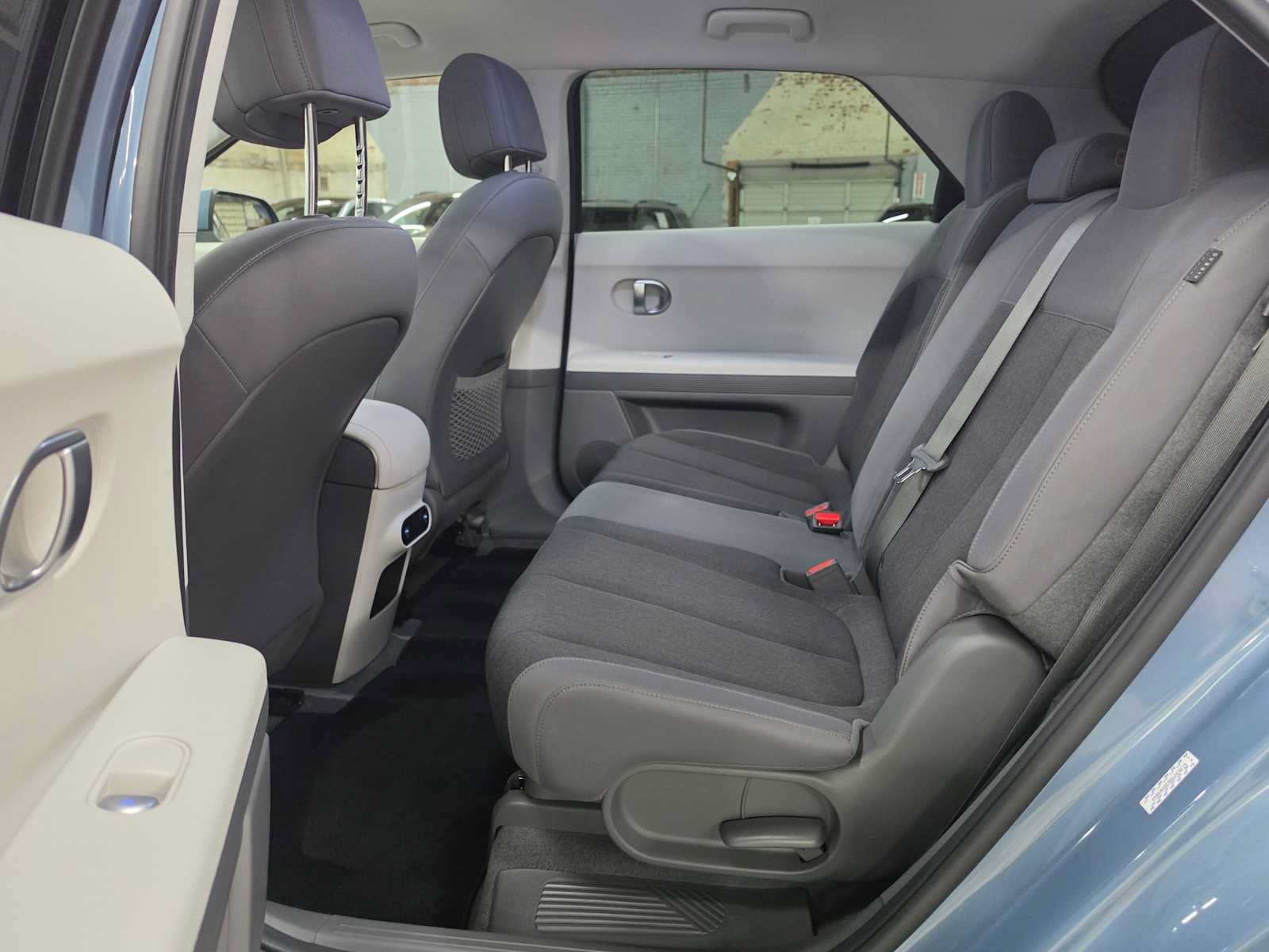 Used 2024 Hyundai Ioniq 5 SEL RWD image 16