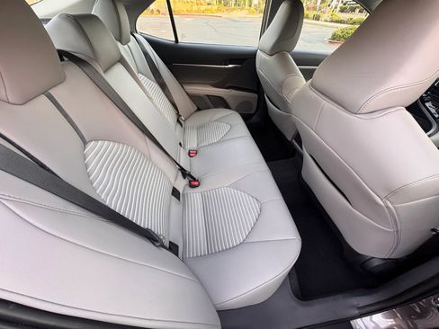 Used 2024 Toyota Camry SE w/ Cold Weather Package image 15