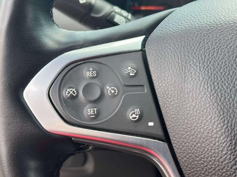 Used 2023 Chevrolet Traverse RS AWD/4WD image 23