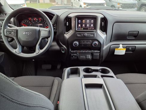 New 2026 Chevrolet Silverado 1500 Custom Trail Boss AWD/4WD image 9