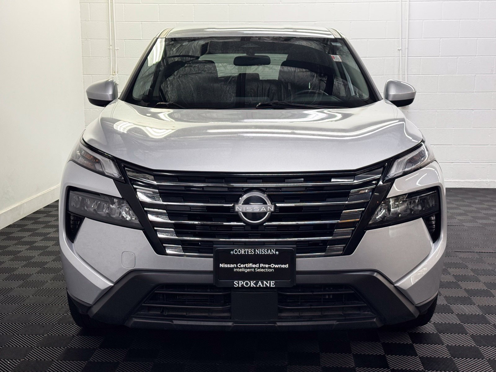 Certified 2025 Nissan Rogue SV AWD/4WD image 7