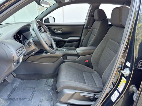 Used 2023 Honda HR-V Sport image 15