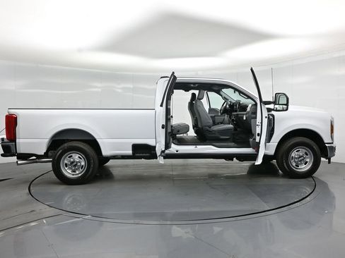 New 2026 Ford F250 XL RWD image 4