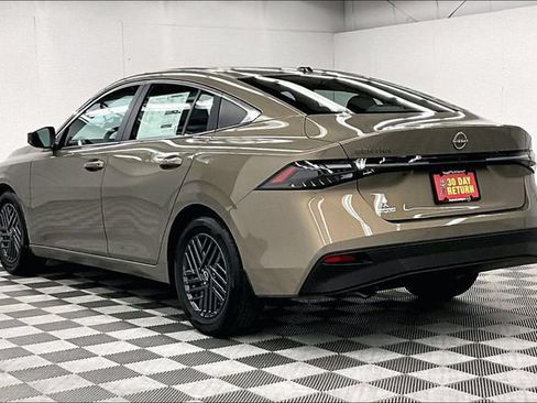 New 2026 Nissan Sentra SV FWD image 3