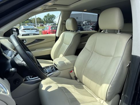 Used 2020 INFINITI QX60 Luxe w/ Essential Package AWD/4WD image 4