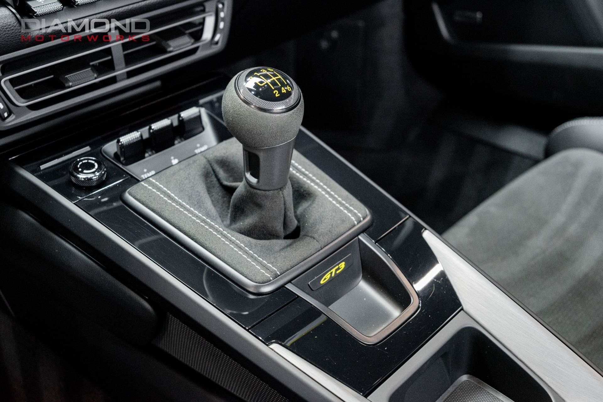 Used 2022 Porsche 911 GT3 RWD image 17