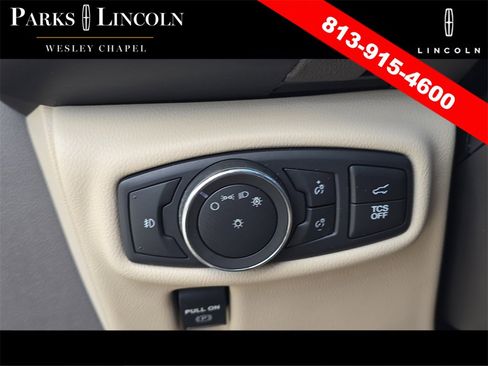 Certified 2019 Lincoln Nautilus Select image 25