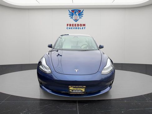 Used 2022 Tesla Model 3 Performance image 9