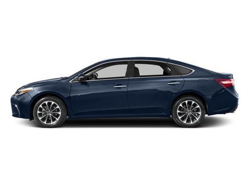 Used 2018 Toyota Avalon XLE Premium w/ Protection Package FWD image 3