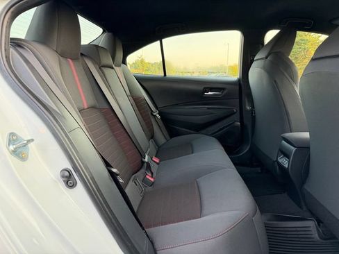 Certified 2026 Toyota Corolla SE w/ SE Package FWD image 17