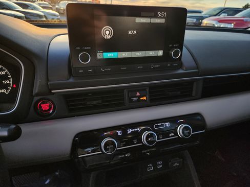 Used 2023 Honda Pilot LX image 20