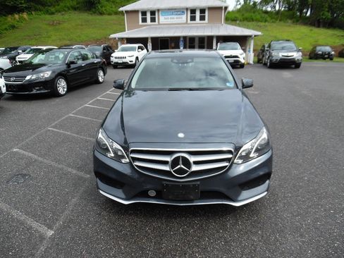 Used 2014 Mercedes-Benz E 350 4MATIC Sedan w/ Premium 1 Package image 6