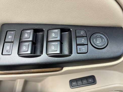 Used 2019 GMC Yukon Denali AWD/4WD image 15