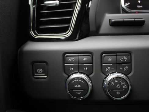 New 2026 GMC Sierra 1500 AT4X image 11