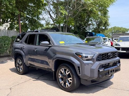 Used 2025 Toyota 4Runner TRD Sport AWD/4WD image 8