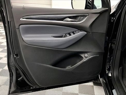 Used 2023 Buick Enclave Essence w/ Experience Buick Package image 18