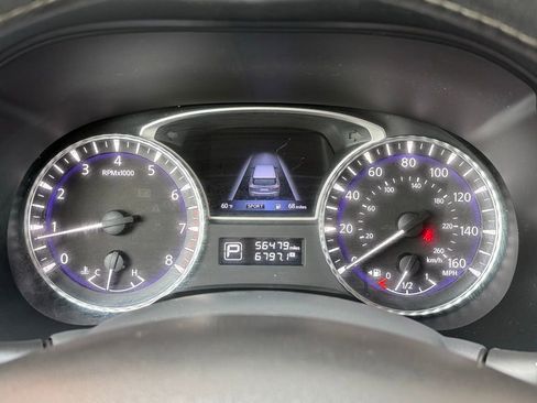 Used 2019 INFINITI QX60 Luxe w/ Essential Package image 31