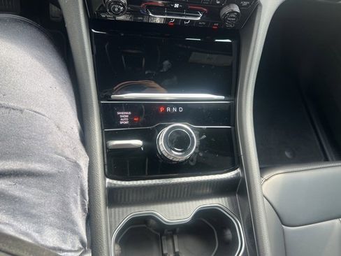 New 2025 Jeep Grand Cherokee L Limited w/ Black Appearance Package image 25