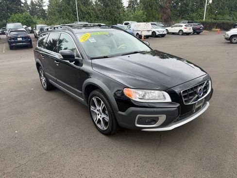 Used 2013 Volvo XC70 T6 AWD/4WD image 1